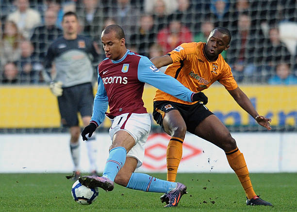 方面展现了 方面展现了